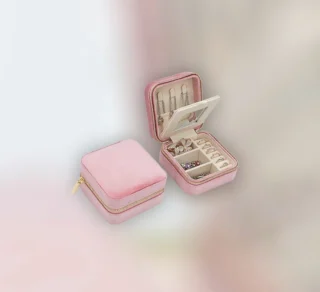 Instagram post from elizy.co. This post is in position 1.